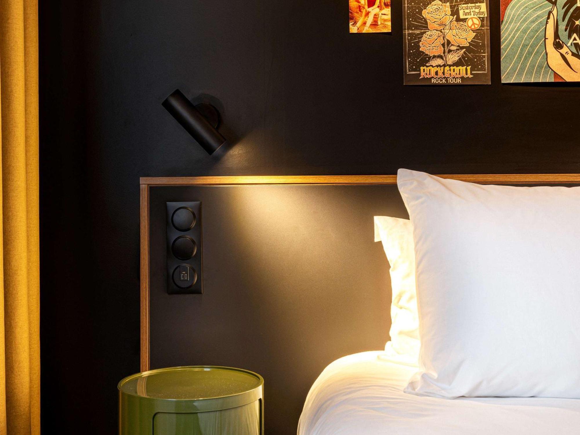 Ibis Styles Paris Вильжюиф Экстерьер фото