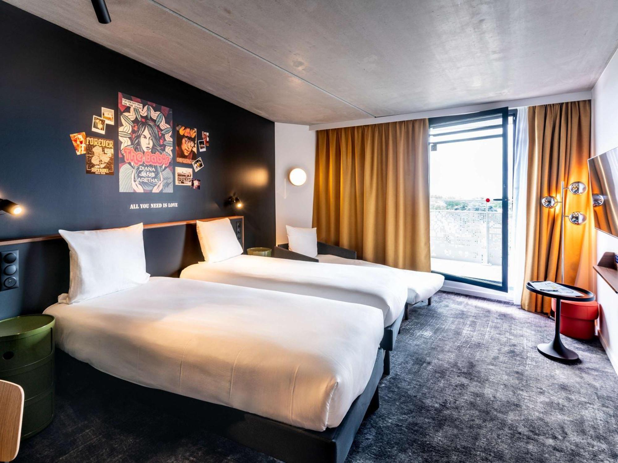 Ibis Styles Paris Вильжюиф Экстерьер фото