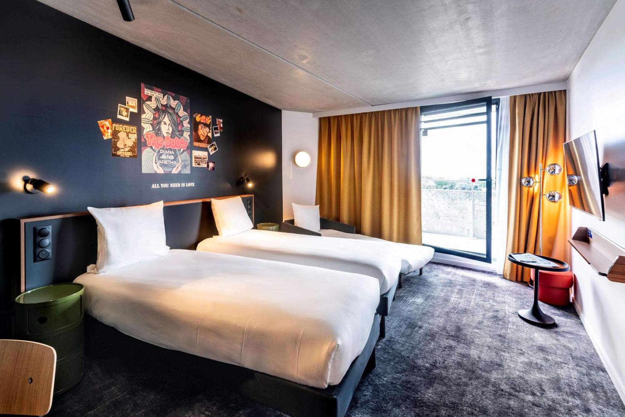 Ibis Styles Paris Вильжюиф Экстерьер фото