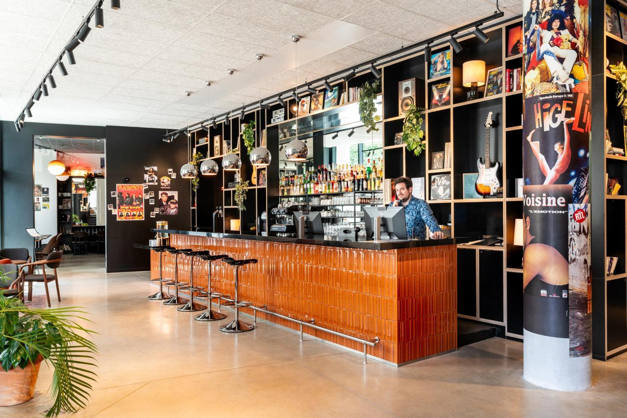 Ibis Styles Paris Вильжюиф Экстерьер фото